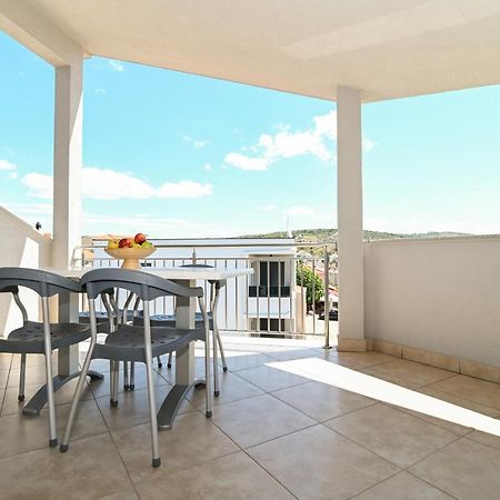 Apartmani Adria Trogir Buitenkant foto