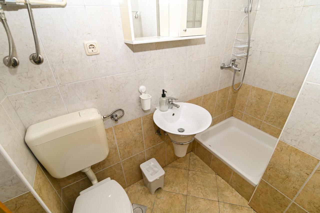 Apartmani Adria Trogir Buitenkant foto