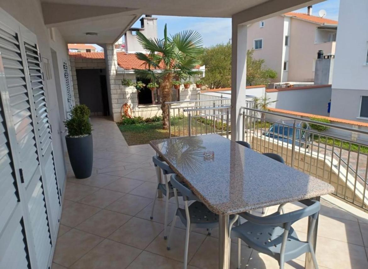 Apartmani Adria Trogir Buitenkant foto