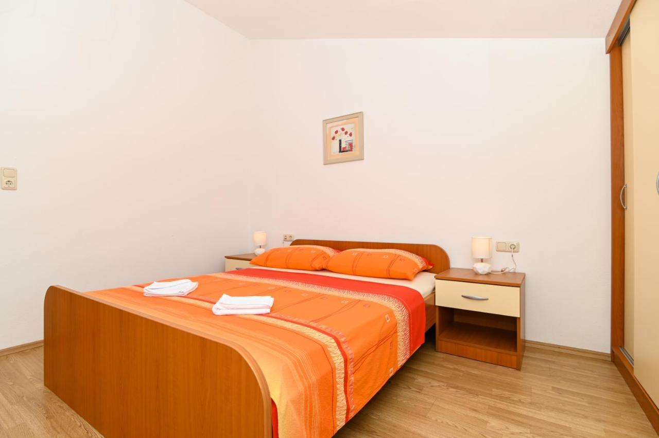 Apartmani Adria Trogir Buitenkant foto