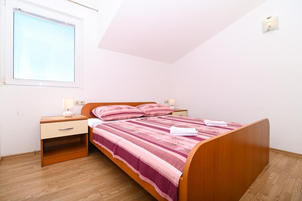 Apartmani Adria Trogir Buitenkant foto